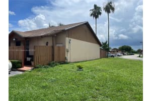 6720 NW 188th Terrace, Hialeah, FL 33015, Sold 08/31/22