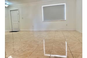 130 SW 108th Ave APT J1, Miami, FL 33174, Sold 11/11/22