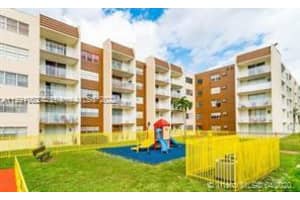 6950 NW 186th St Apt 2-307, Hialeah, FL 33015, Sold 11/14/22