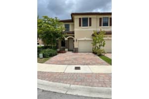 3395 W 89th Terrace, Hialeah, FL 33018, Sold 11/14/22