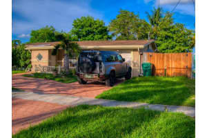 3701 Jasmine Ave, Miramar, FL 33023, Sold 09/29/22