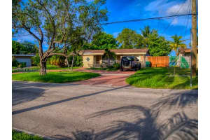 3701 Jasmine Ave, Miramar, FL 33023, Sold 09/29/22