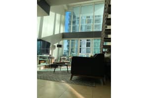 41 SE 5th St APT 1006, Miami, FL 33131, Sold 09/22/22