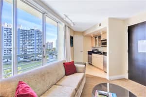 2670 E Sunrise Blvd #802, Fort Lauderdale, FL 33304, Sold 11/30/22