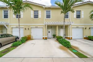 4038 NW 11th St, Lauderhill, FL 33313, Sold 09/06/22