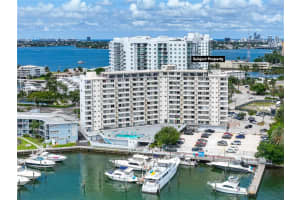 7904 West Dr APT 1002, North Bay Village, FL 33141, Sold 08/10/22