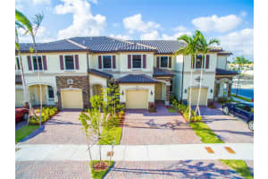 3293 W 94th Terrace, Hialeah, FL 33018, Sold 08/15/22
