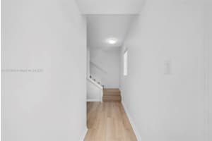 2971 NE 185th St APT 1905, Aventura, FL 33180, Sold 12/30/22