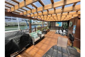 2621 Parkview Dr S #2621, Hallandale Beach, FL 33009, Sold 08/31/22