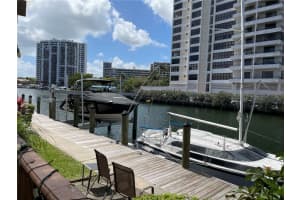 2621 Parkview Dr S #2621, Hallandale Beach, FL 33009, Sold 08/31/22