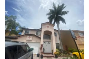 18787 NW 80th Ave, Hialeah, FL 33015, Sold 05/15/23