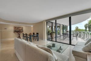 2843 S Bayshore Dr #4c, Miami, FL 33133, Sold 08/04/22