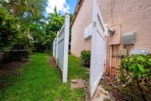 1720 NW 75th Way, Hollywood, FL 33024, Sold 01/12/23