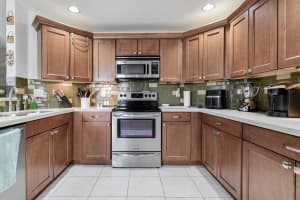 3145 NW 72nd Ave, Margate, FL 33063, Sold 12/16/22
