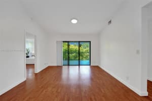 10105 W Sunrise Blvd APT 302, Plantation, FL 33322, Sold 09/01/22