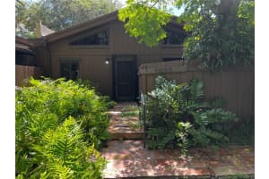 11263 SW 112th Cir Ln E, Miami, FL 33176, Sold 08/05/22