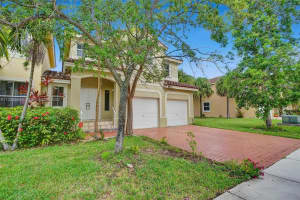3836 SW 171st Terrace, Miramar, FL 33027, Sold 08/29/22