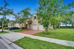 3836 SW 171st Terrace, Miramar, FL 33027, Sold 08/29/22