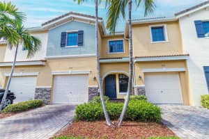 339 NE 194th Ln #0, Miami, FL 33179, Sold 10/21/22