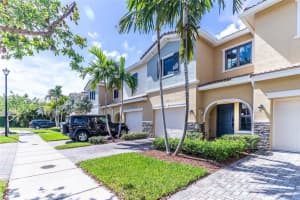 339 NE 194th Ln #0, Miami, FL 33179, Sold 10/21/22