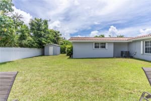 8345 SW 90th St, Miami, FL 33176, Sold 08/30/22