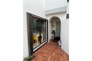 3525 Magellan Cir APT 623, Aventura, FL 33180, Sold 09/21/22