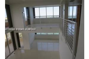 11113 Biscayne Blvd Ph 4, Miami, FL 33181, Sold 08/25/22