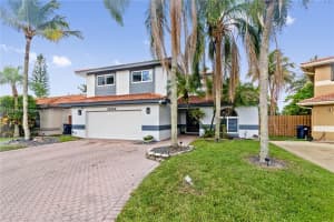 15850 SW 106th Terrace, Miami, FL 33196, Sold 09/07/22