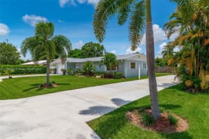 1011 SW 37th Terrace, Palm City, FL 34990, Sold 08/29/22