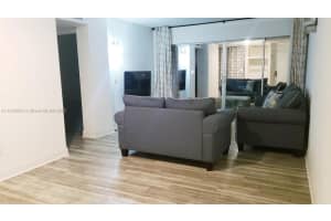 8889 Fontainebleau Blvd APT 201, Miami, FL 33172, Sold 09/02/22