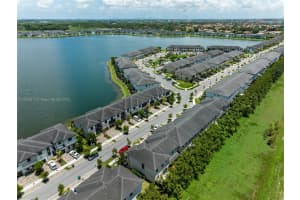 15980 NW 91st Ct, Miami Lakes, FL 33016, Sold 08/26/22