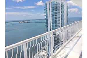 1200 Brickell Bay Dr PH 4302, Miami, FL 33131, Sold 11/28/22