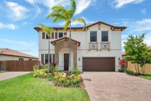 2461 SE 2nd St, Homestead, FL 33033, Sold 09/21/22