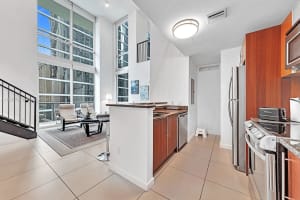 300 S Biscayne Blvd l 602, Miami, FL 33131, Sold 10/26/22
