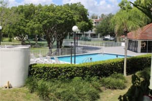 8200 SW 210th St APT 110, Cutler Bay, FL 33189, Sold 10/05/22