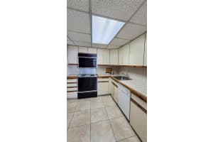 800 West Ave APT 834, Miami Beach, FL 33139, Sold 09/19/22
