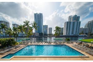 1000 Parkview Dr APT 523, Hallandale Beach, FL 33009, Sold 06/10/23