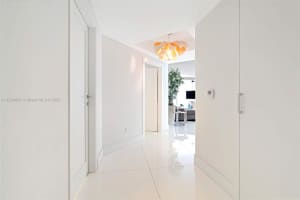 4775 Collins Ave, Miami Beach, FL 33140, Sold 11/01/22
