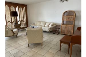 1408 Brickell Bay Dr APT 907, Miami, FL 33131, Sold 12/12/22