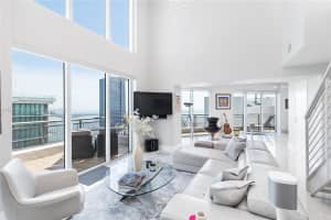 60 SW 13th St #5210, Miami, FL 33130, Sold 11/28/22