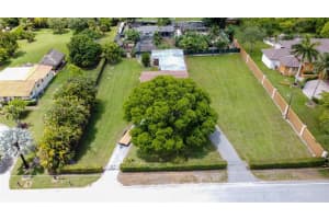 11925 SW 46th St, Miami, FL 33175, Sold 09/09/22
