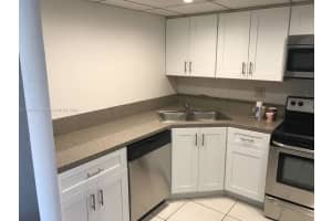 900 SW 104th Ct b 309, Miami, FL 33174, Sold 08/09/22