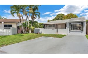 5539 NW 194th Ln, Opa-locka, FL 33055, Sold 08/16/22