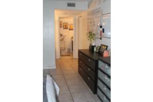 18041 Biscayne Blvd APT 1701, Aventura, FL 33160, Sold 11/03/22