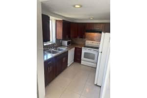 6611 Winfield Blvd 107 b, Margate, FL 33063, Sold 08/12/22