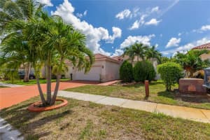 3039 SW 87th Terrace, Miramar, FL 33025, Sold 09/16/22