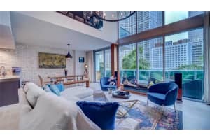 200 Biscayne Blvd Way APT 306, Miami, FL 33131, Sold 11/07/22