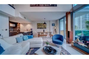 200 Biscayne Blvd Way APT 306, Miami, FL 33131, Sold 11/07/22