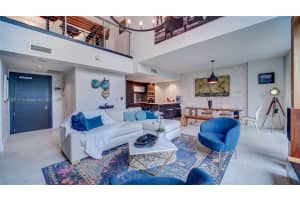 200 Biscayne Blvd Way APT 306, Miami, FL 33131, Sold 11/07/22