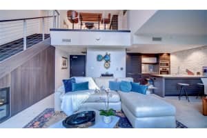200 Biscayne Blvd Way APT 306, Miami, FL 33131, Sold 11/07/22